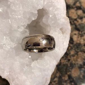 TITANIUM 8MM BAND WITH .05 GENUINE DIAMOND NWT